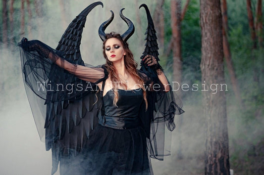 Black angel wings carnival costume, Maleficent wings, wings photo prop, halloween costumes, christmas wings, Maleficent dress