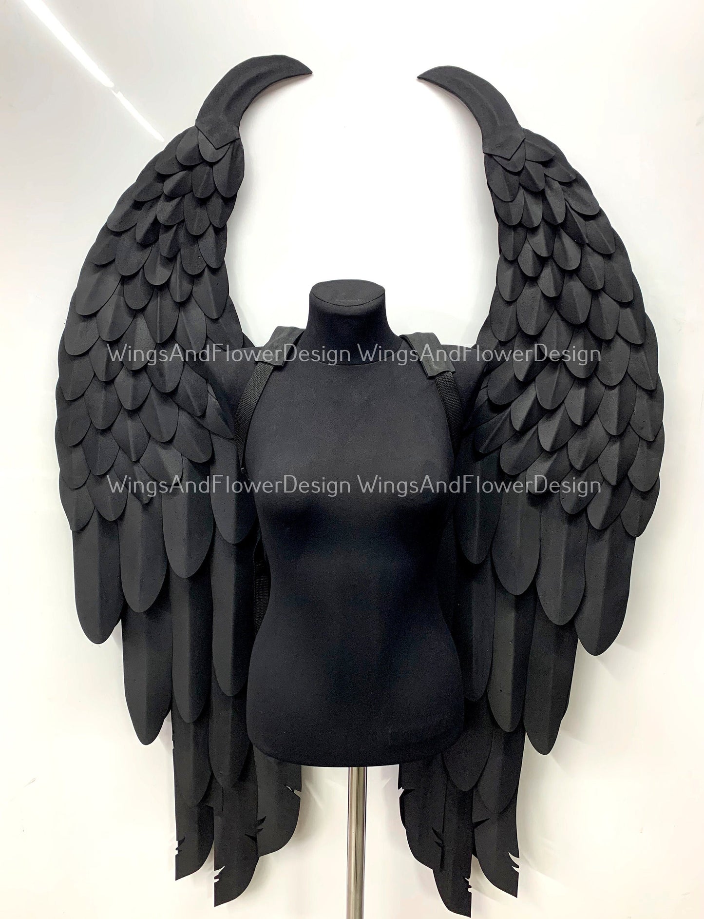 Black small angel wings carnival costume, Maleficent wings, wings photo prop, halloween costumes, christmas wings, Maleficent dress