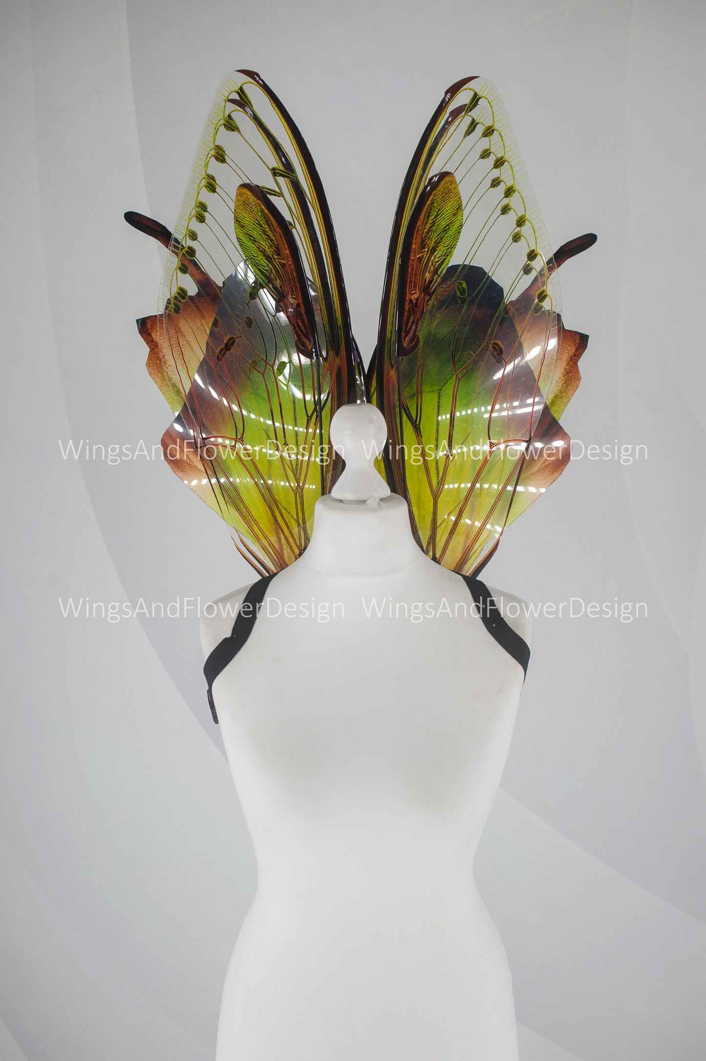 Butterfly green forest fairy wings, wings Photo Prop, wedding wings, butterfly magical fairy wings, fantasy halloween Renaissance Fair