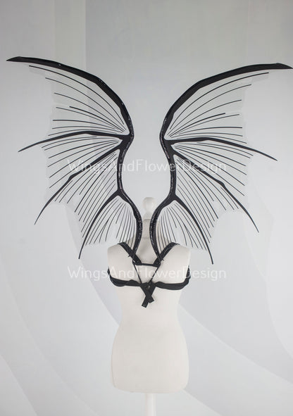 Transparent bat vampire demon wings, fairy wings, fantasy Halloween fantasy, magical fairy clear wings